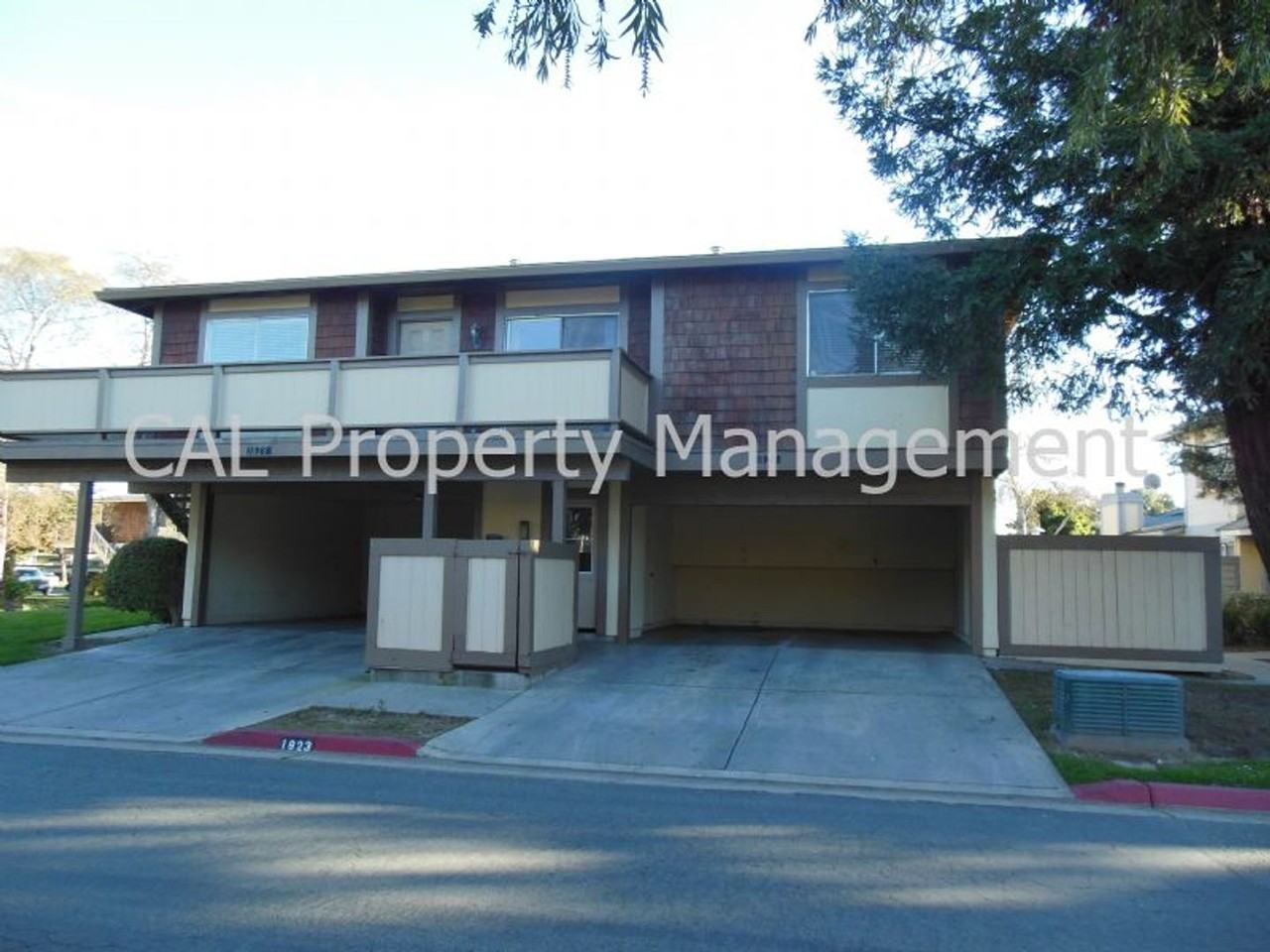 1823 Cherokee Dr - Photo 2 of 9