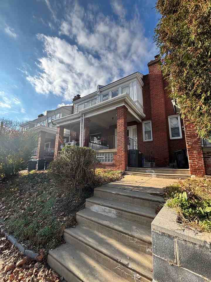 5720 Colgate St - Photo 2 of 16