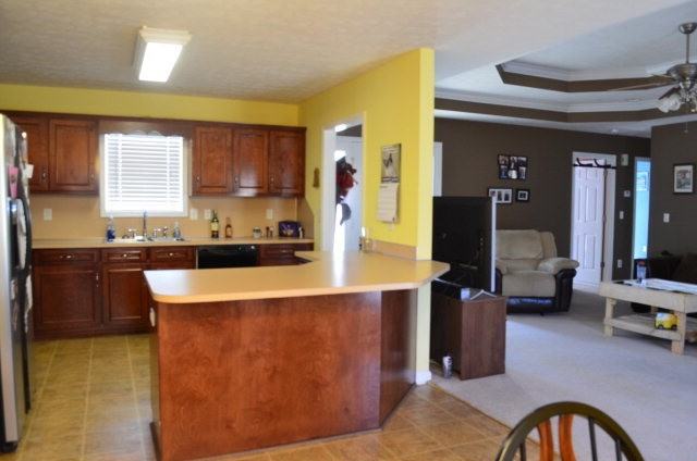 4 White Pine Way - Photo 7 of 9