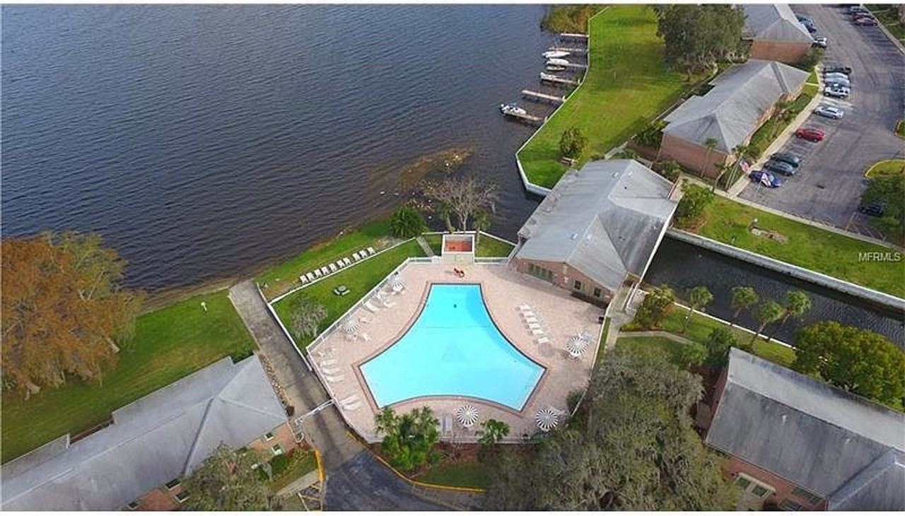 606 Georgetown Dr #E - Photo 5 of 19