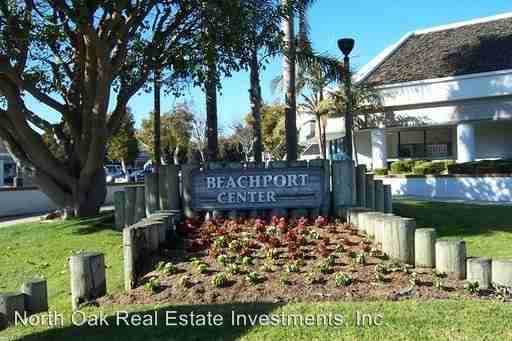 BEACHPORT SHOPPING CENTER - Photo 2 of 10