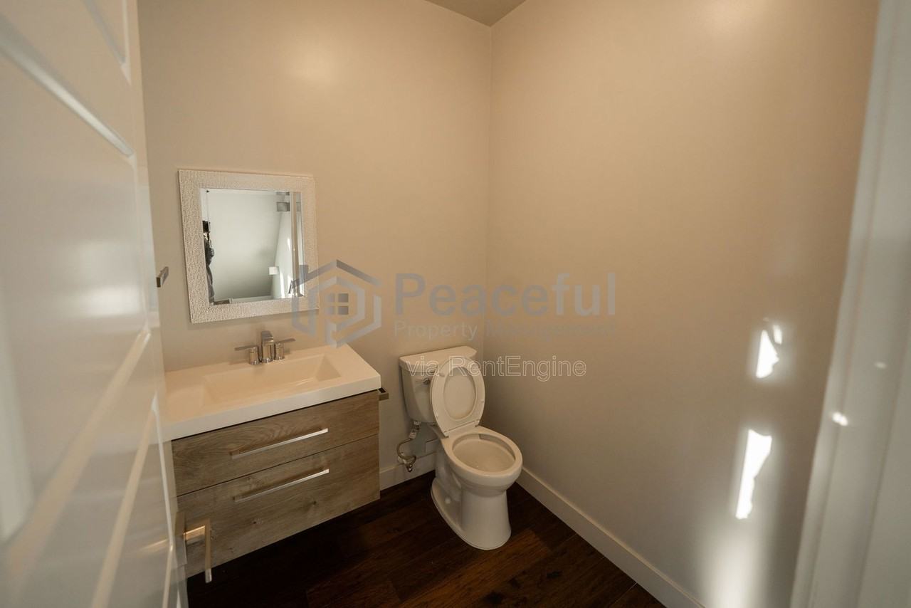 1867 S Prairie Pond Rd - Photo 7 of 29