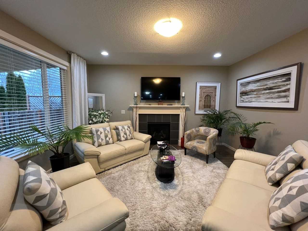 2205 Southeast Cochran Drive - Photo 3 of 23