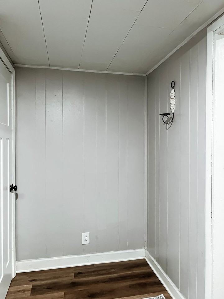 2244 Park St - Photo 6 of 37