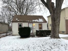 featured image of 23622 Federal Ave