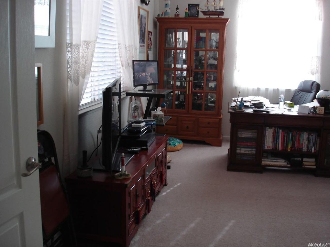 9789 Fall Valley Way - Photo 5 of 22