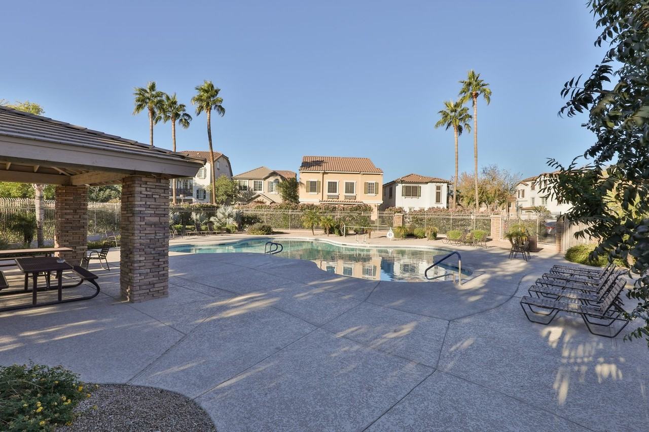 4206 E Jasper Dr - Photo 2 of 28