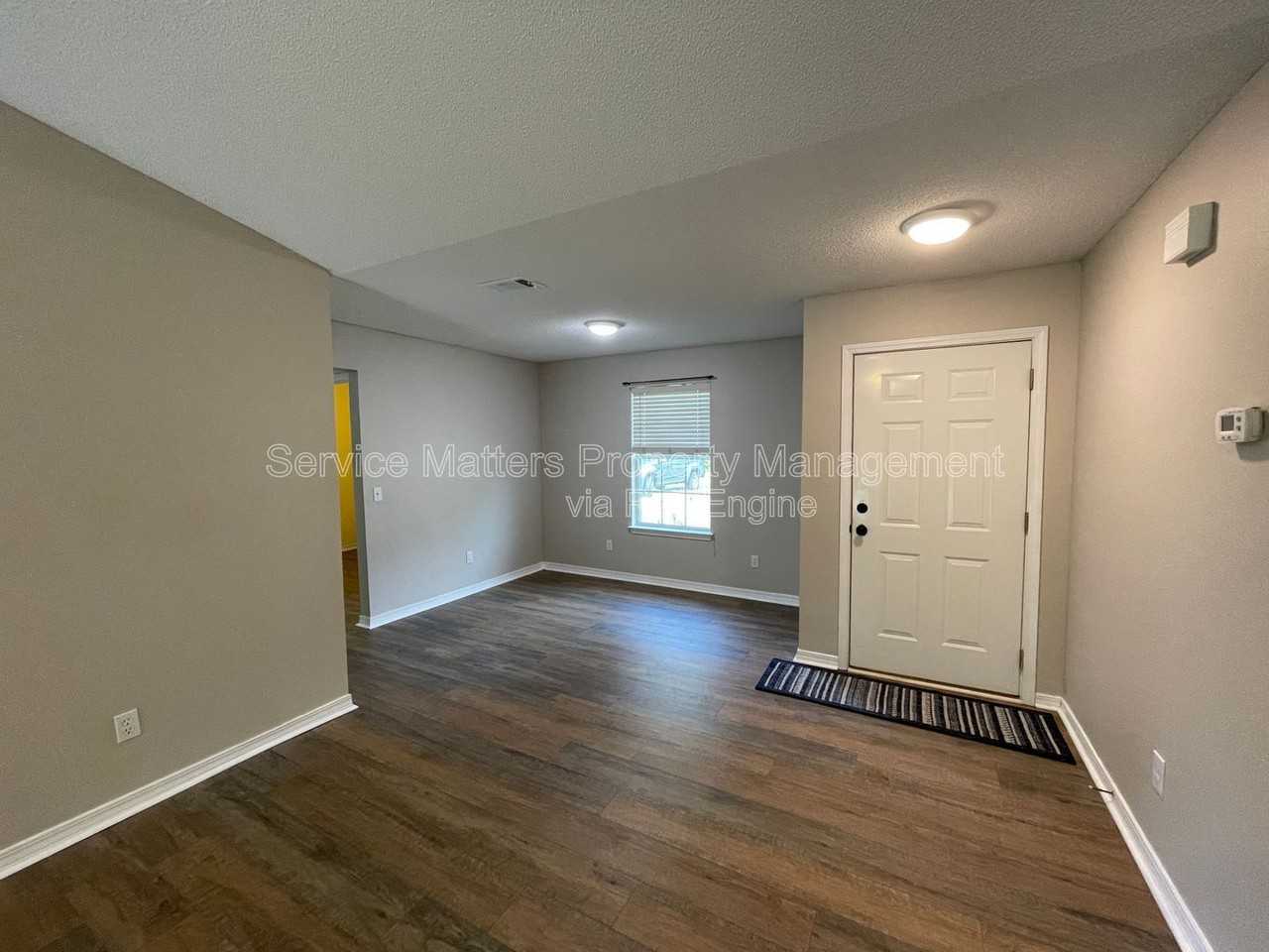 4538 Chantilly Way - Photo 4 of 18
