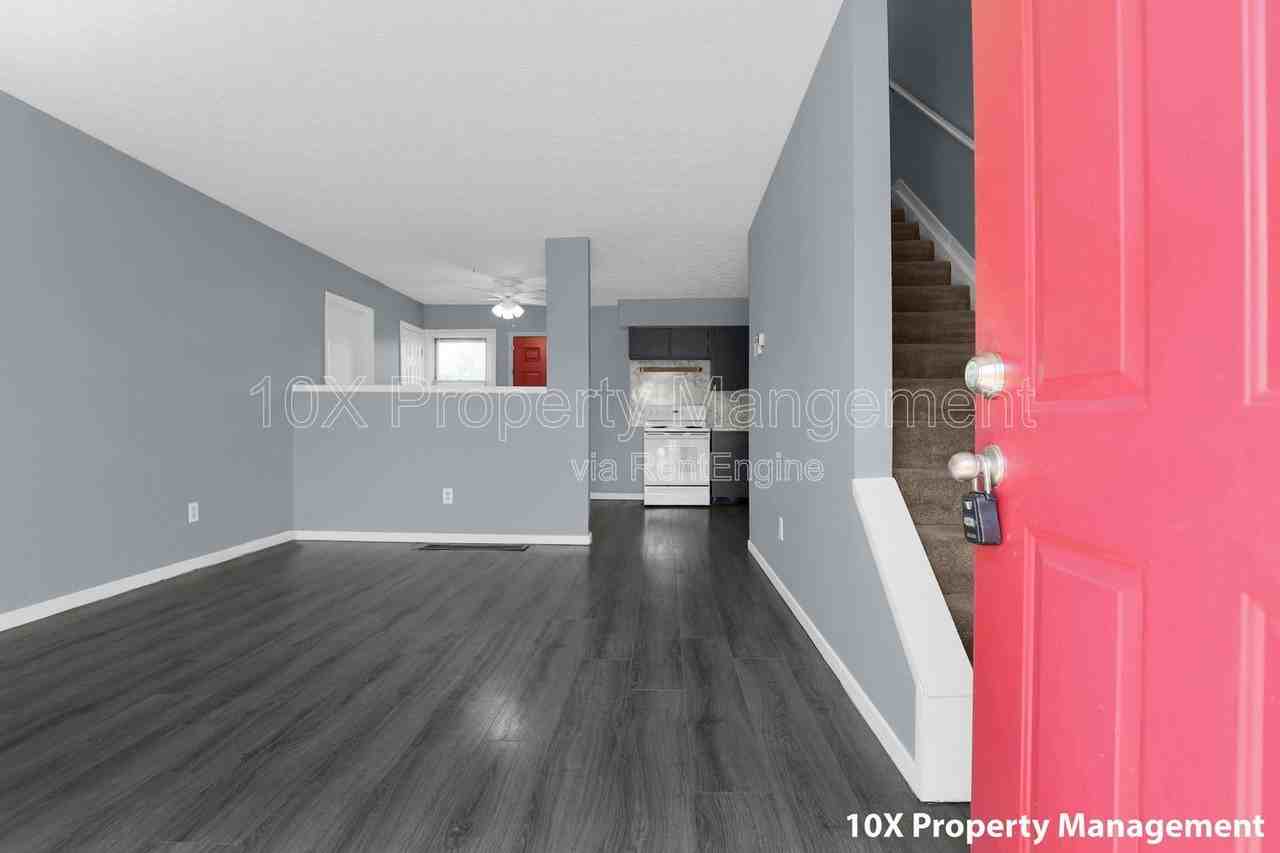 6169 Laurelwood Ct - Photo 5 of 25