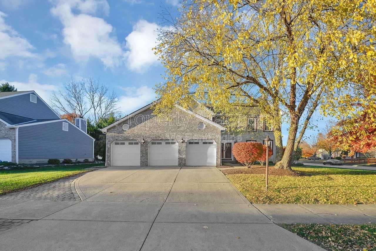 96 Chenango Drive - Photo 3 of 50