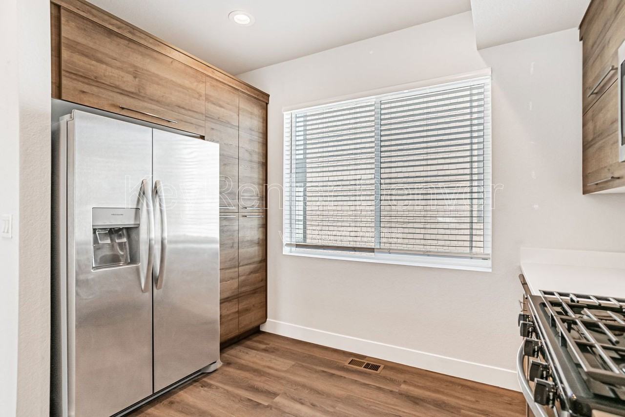 5535 W 10th Ave - Photo 3 of 29