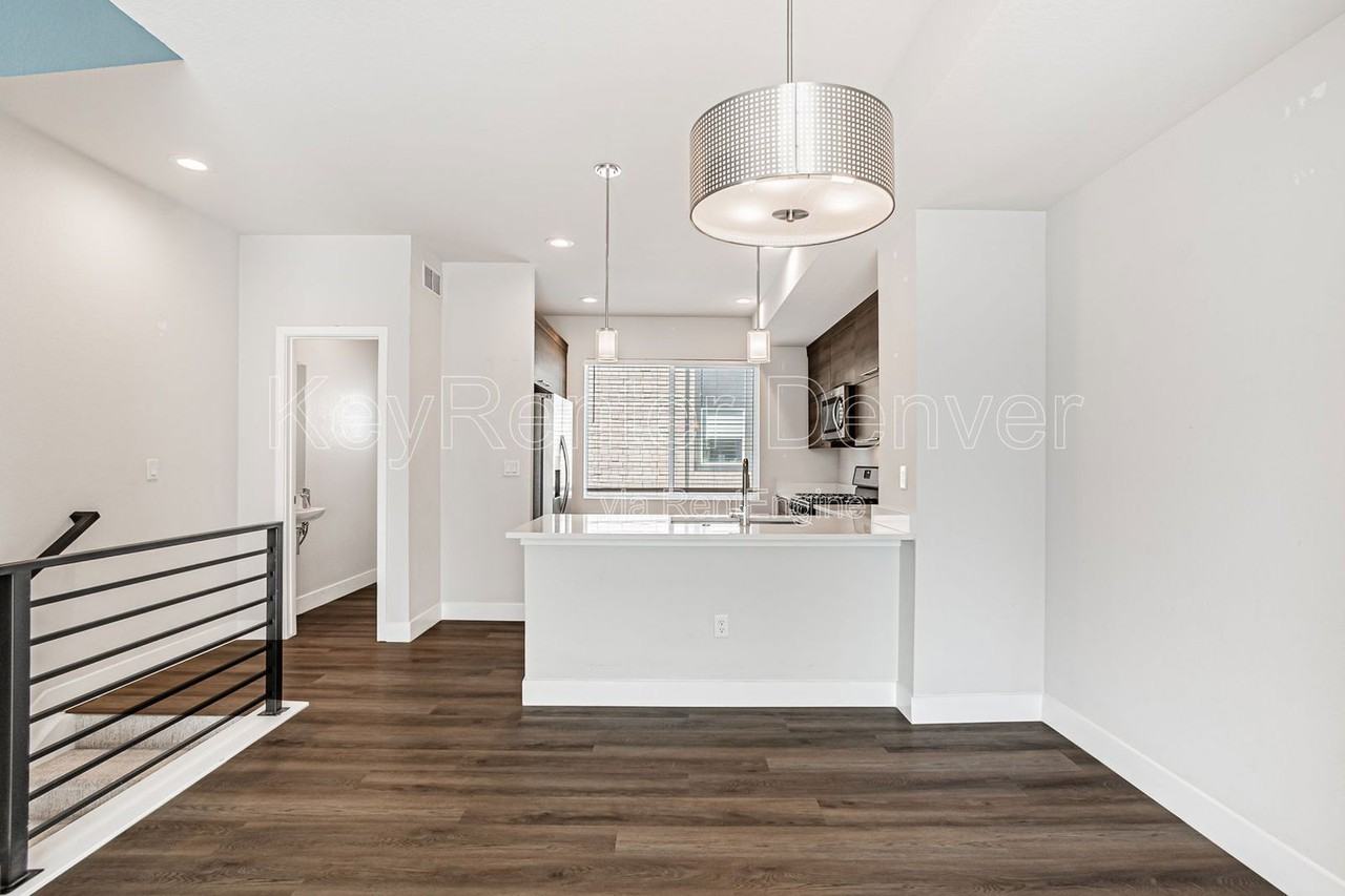 5535 W 10th Ave - Photo 5 of 29