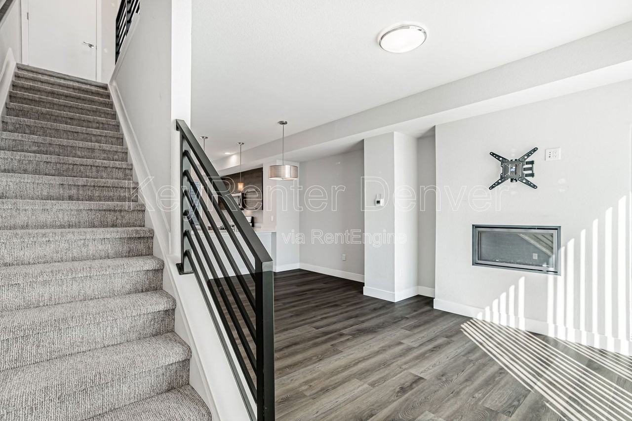 5535 W 10th Ave - Photo 7 of 29