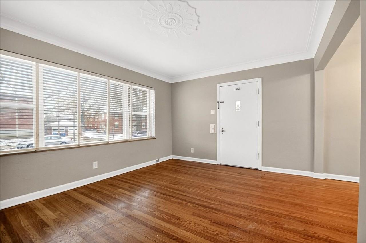 5855 Robert Ave - Photo 5 of 28