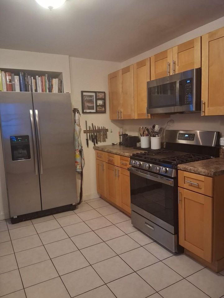 30 A Street - Photo 2 of 5