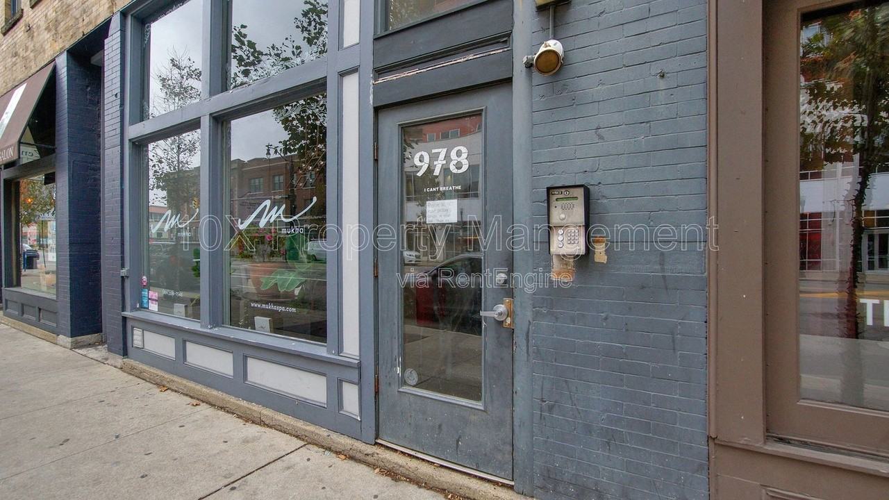 978 North High Street #A - Photo 3 of 26