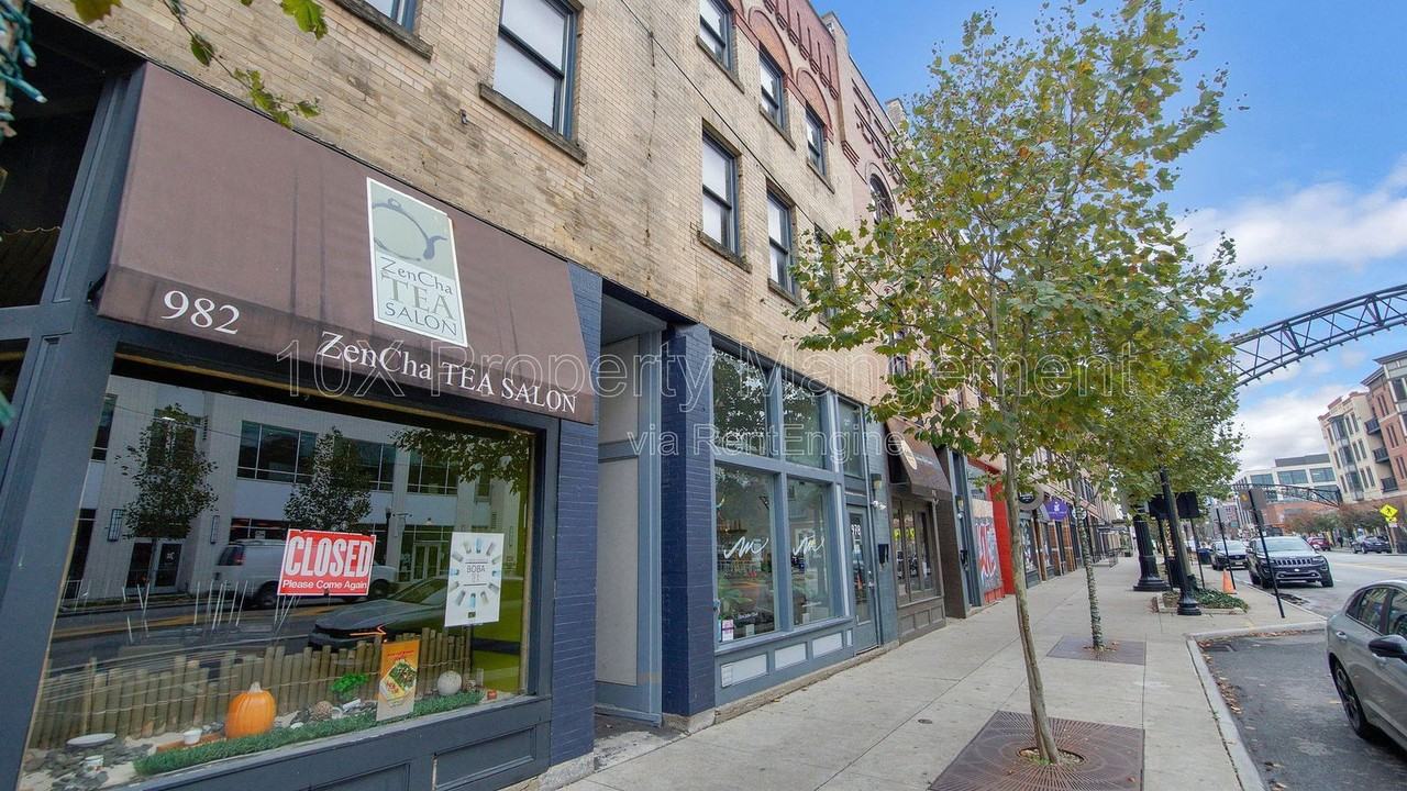 978 North High Street #A - Photo 5 of 26