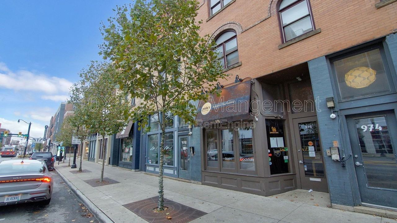 978 North High Street #A - Photo 6 of 26