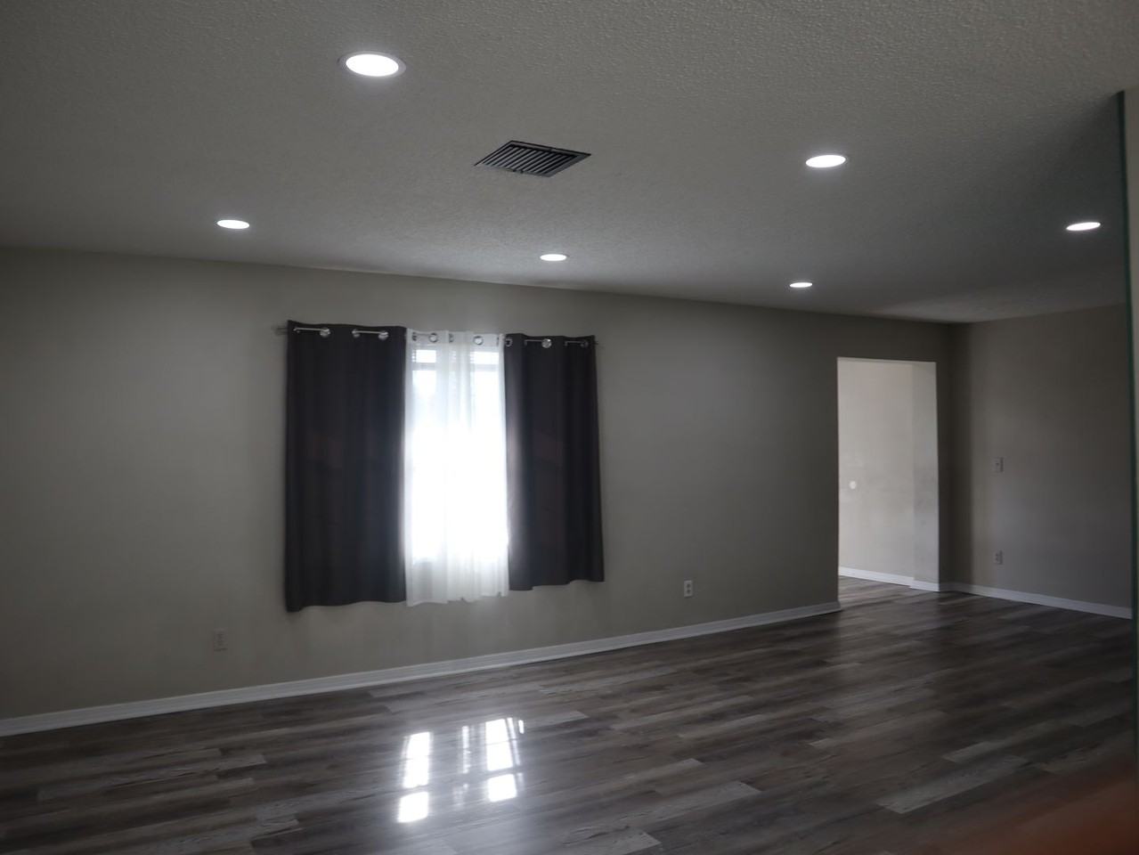 1488 Elkcam Blvd - Photo 6 of 30