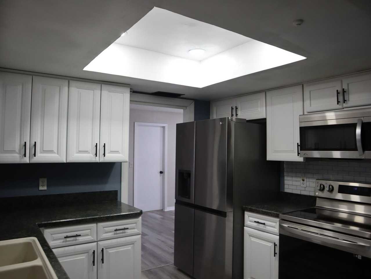 1488 Elkcam Blvd - Photo 7 of 30