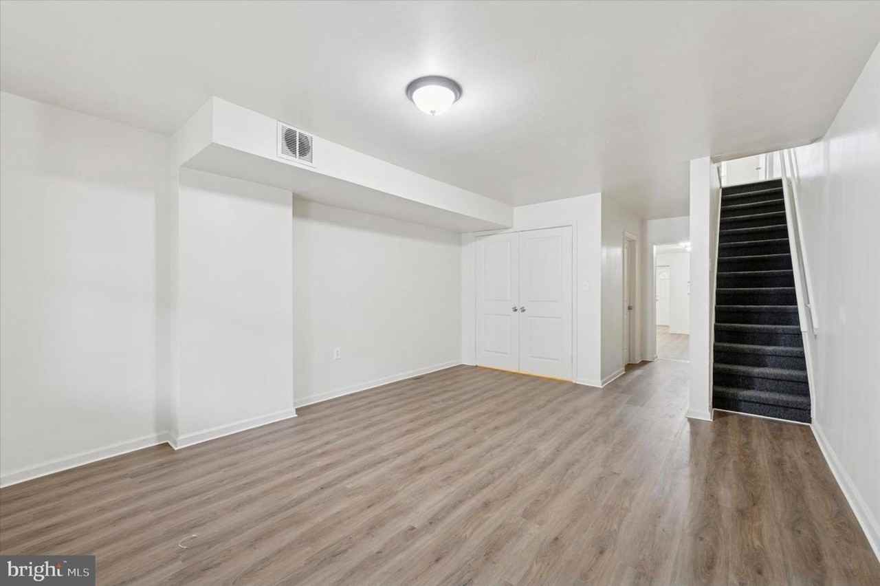 1016 Potter St - Photo 6 of 15