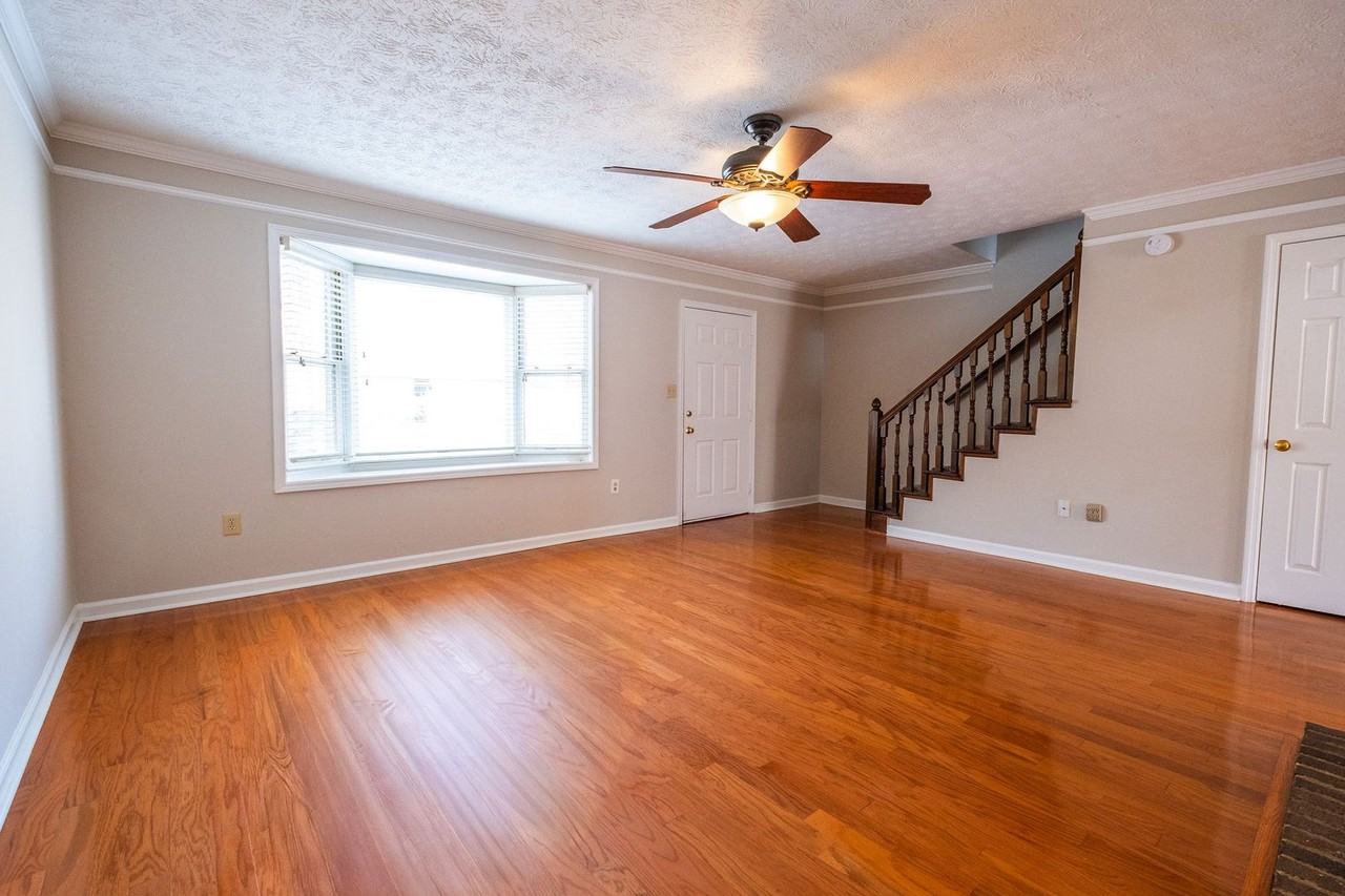 250 Cleveland Road - Photo 3 of 31