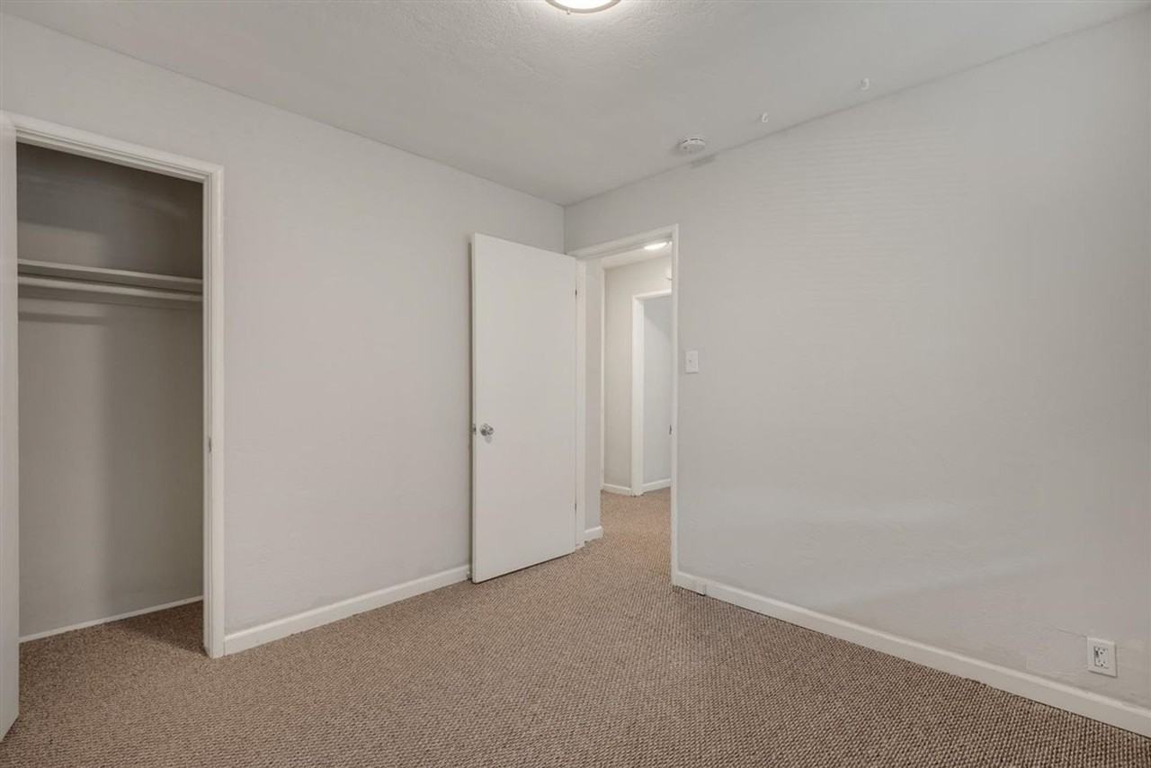 470 California Street - Photo 6 of 22