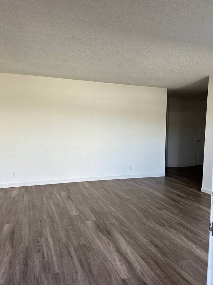 - Rosewood Village - - Photo 2 of 50