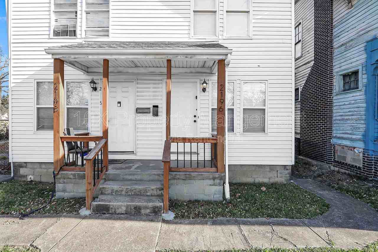 2198 Cleveland Ave - Photo 6 of 28