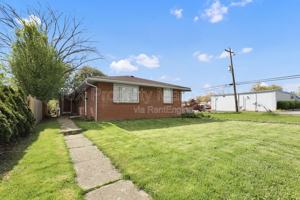 featured image of 711 South Chesterfield Road