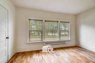 1-bedroom, 1-bathroom apartment located in a prime area close to downtown Olympia! - Photo 1 of 1