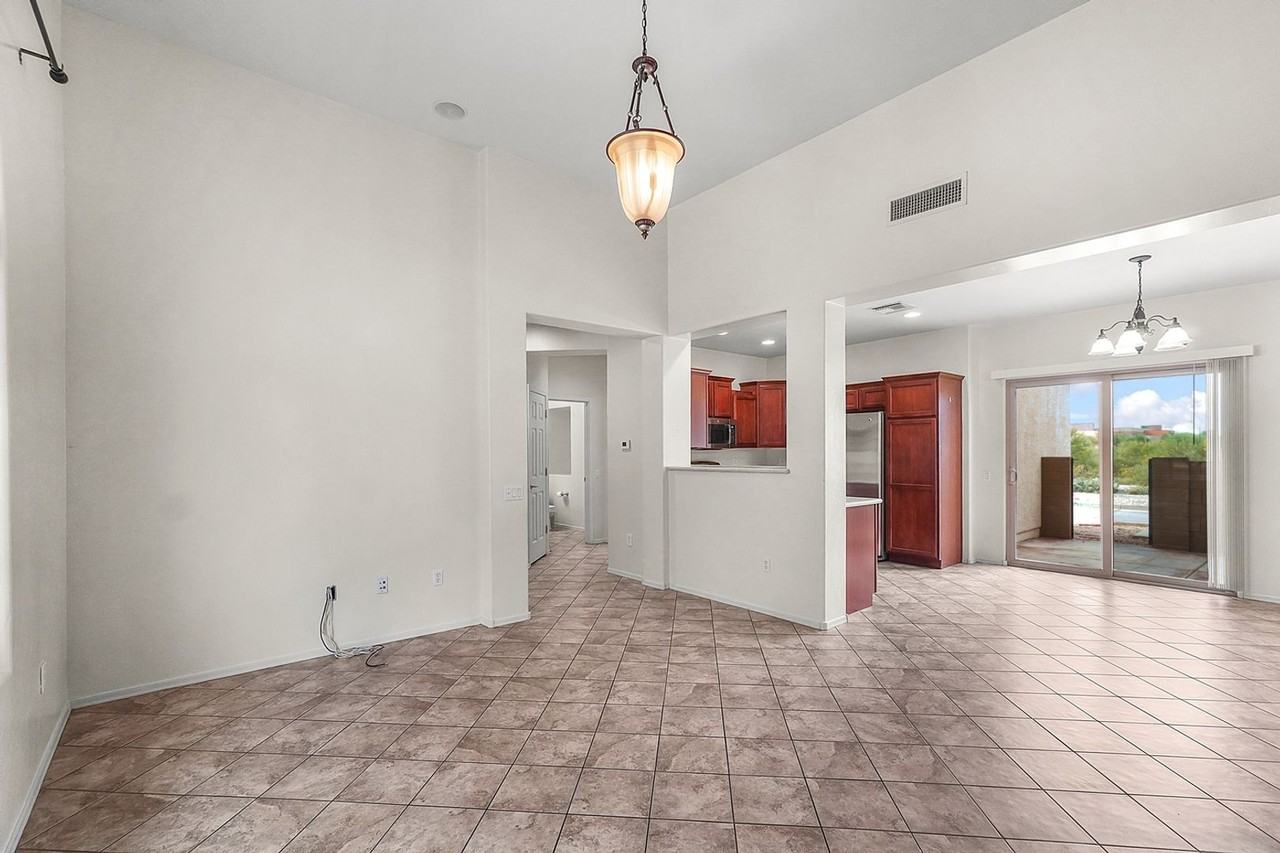 10525 E Native Rose Trl - Photo 6 of 17