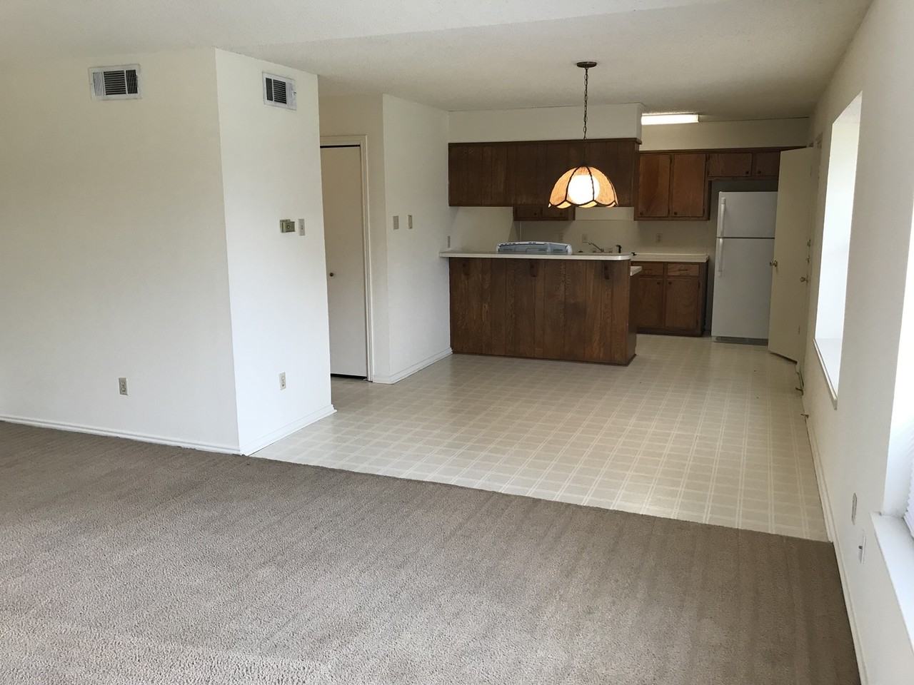 524 Connie Drive - Photo 4 of 16