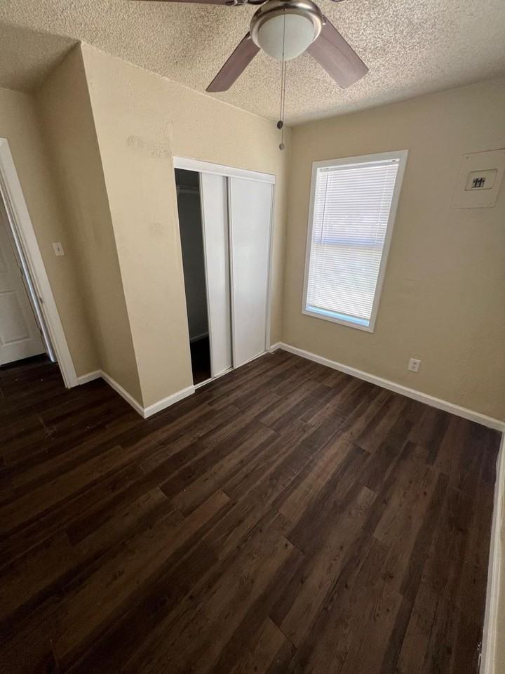 2804 Cornell St - Photo 5 of 10