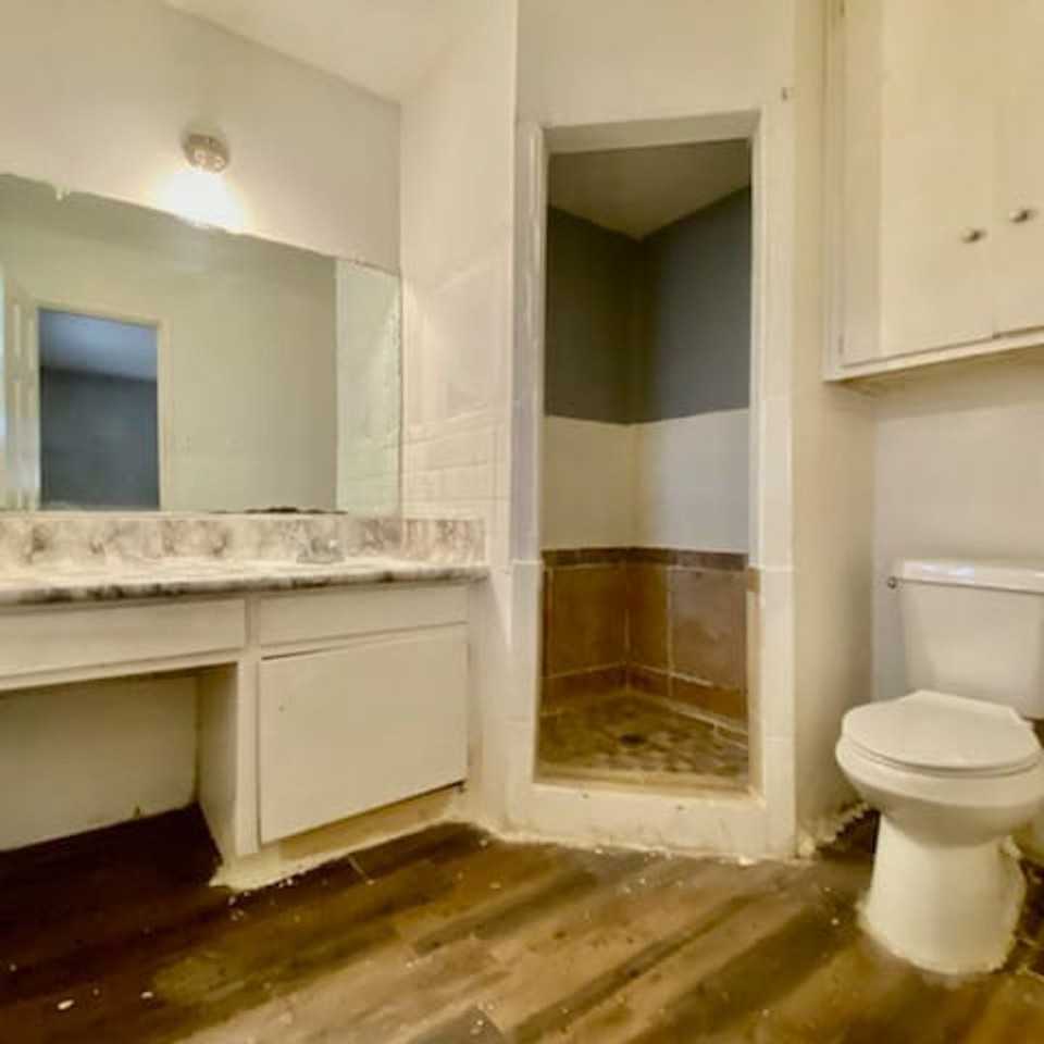 2912 E Baylor St - Photo 7 of 11