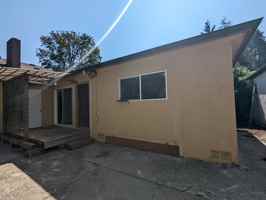 featured image of 912 Almaden Street