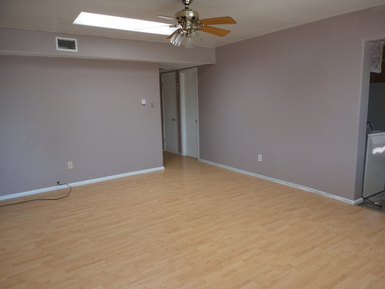 717 Arnold Lane - Photo 2 of 10