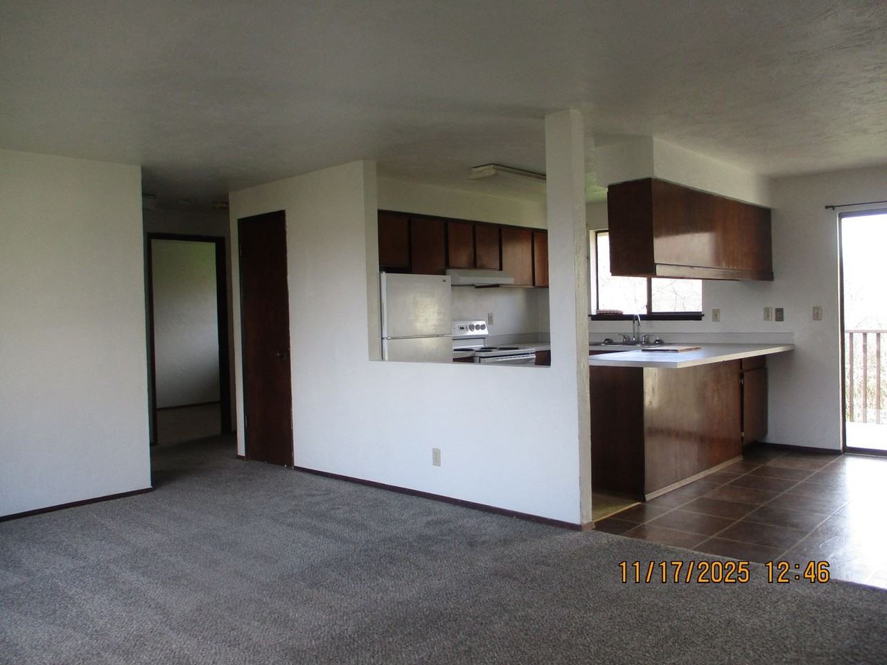 1113 Ruby Ct - Photo 2 of 16