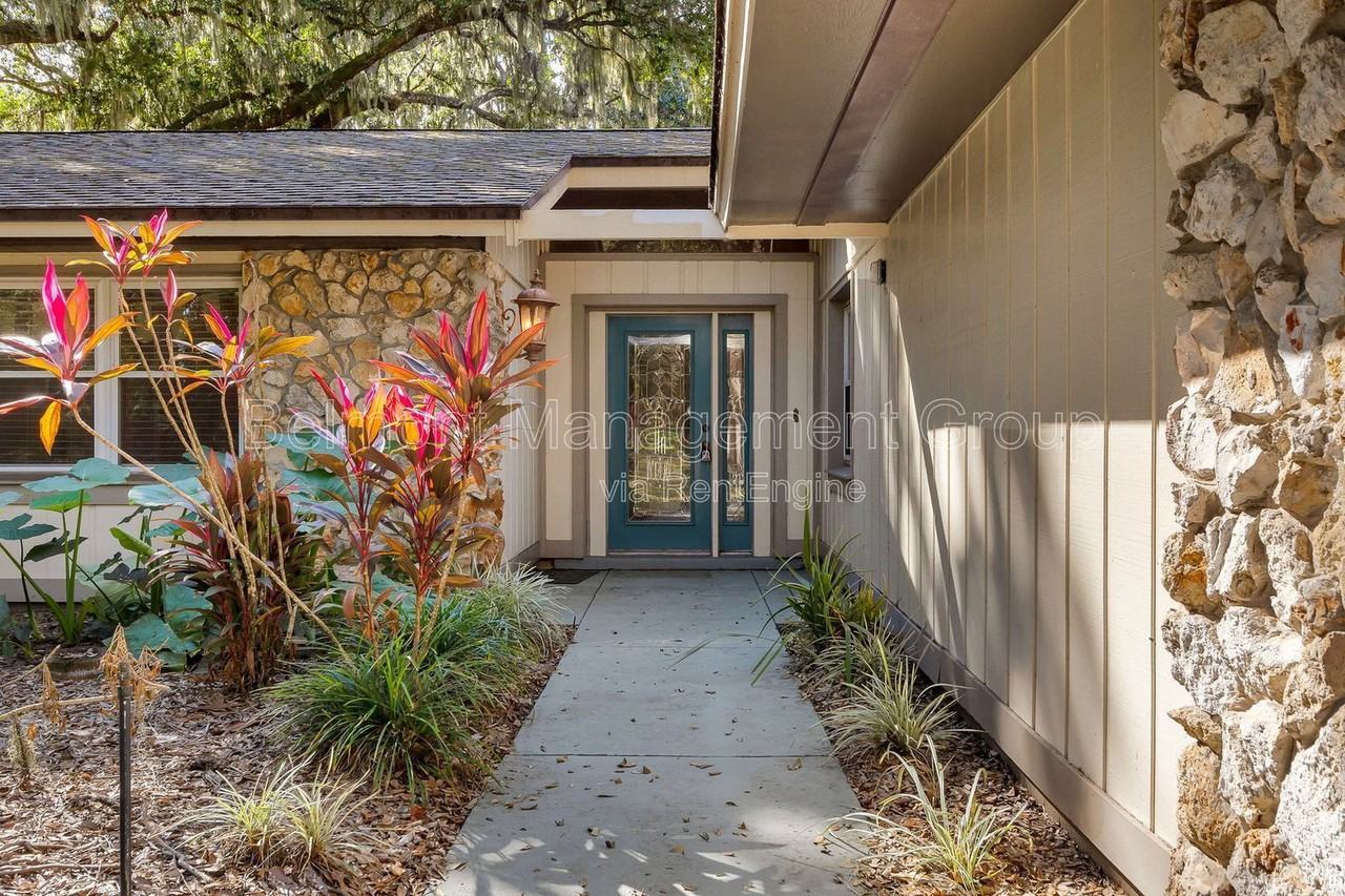 5376 Majestic Island Cir - Photo 3 of 26