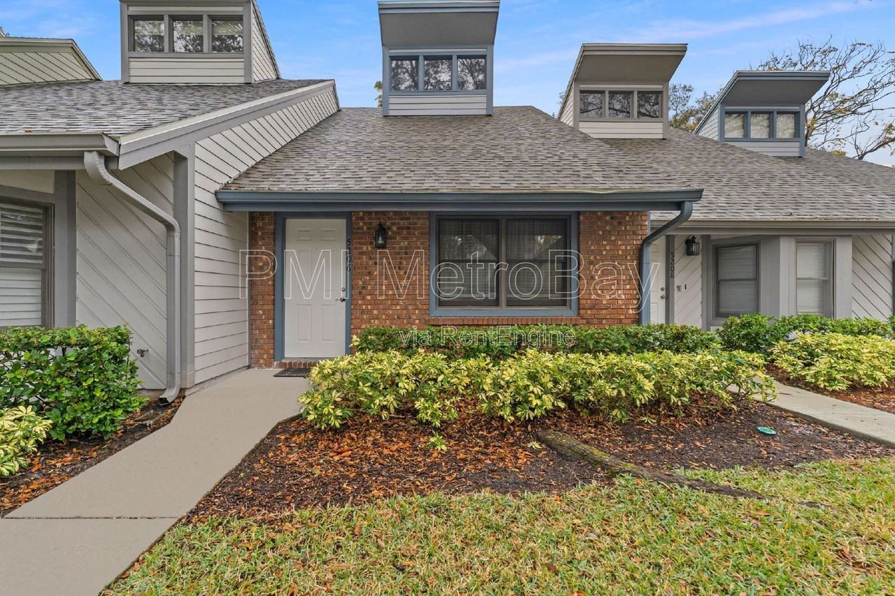 5206 Pine Mill Ct - Photo 5 of 36