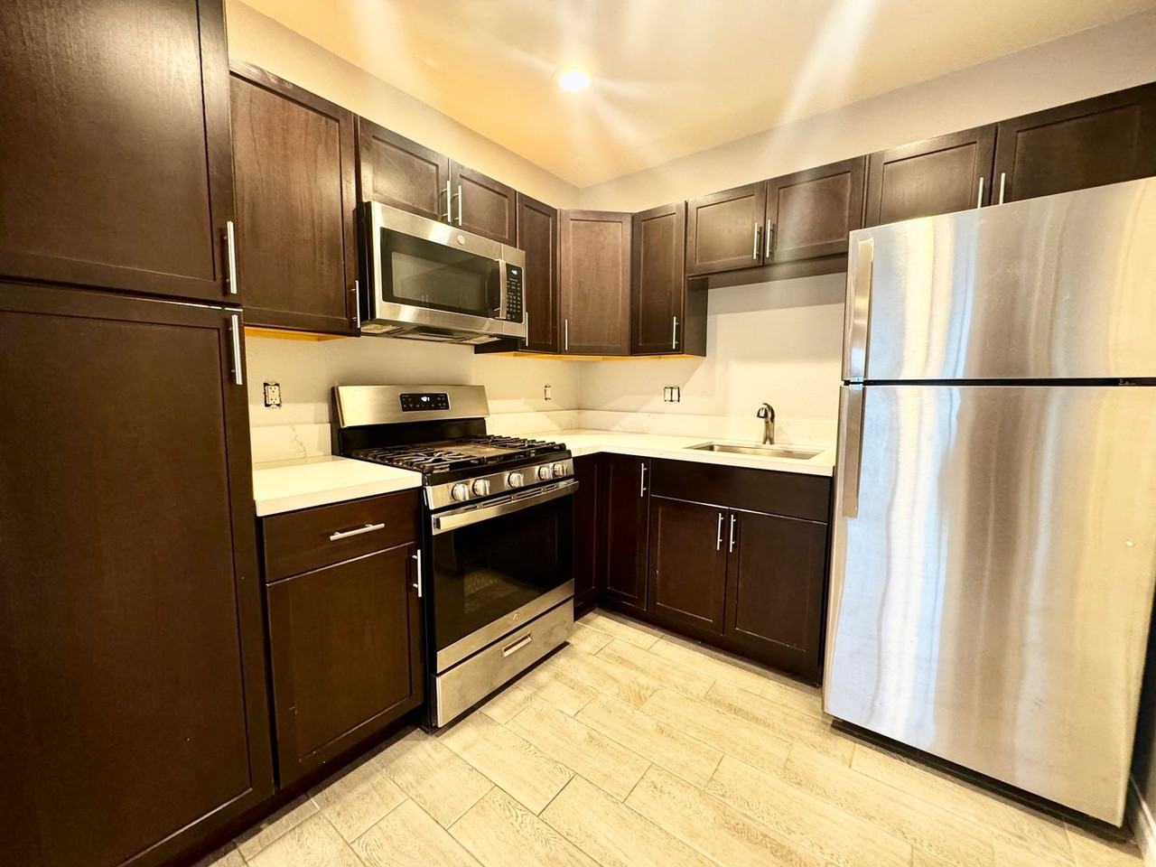 50540 Jalisco Avenue #02 - Photo 2 of 14