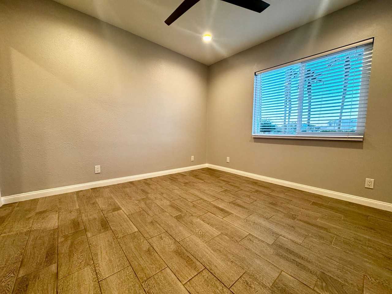 50540 Jalisco Avenue #02 - Photo 6 of 14