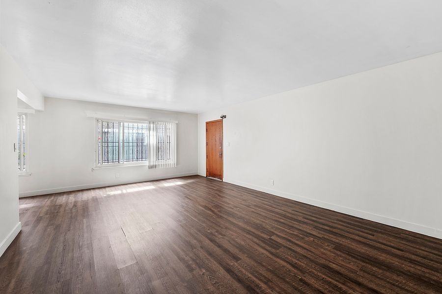 10618 Crenshaw Boulevard #3 - Photo 4 of 13