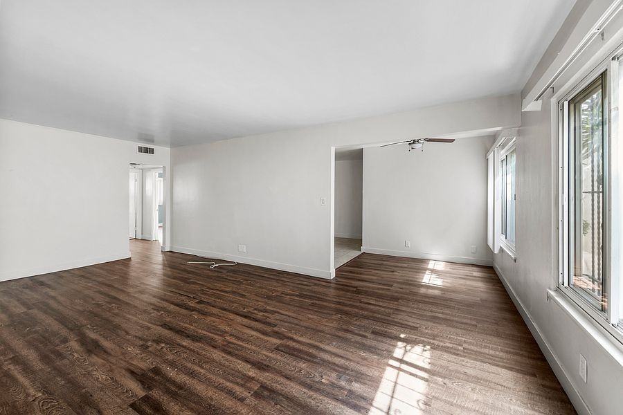 10618 Crenshaw Boulevard #3 - Photo 5 of 13