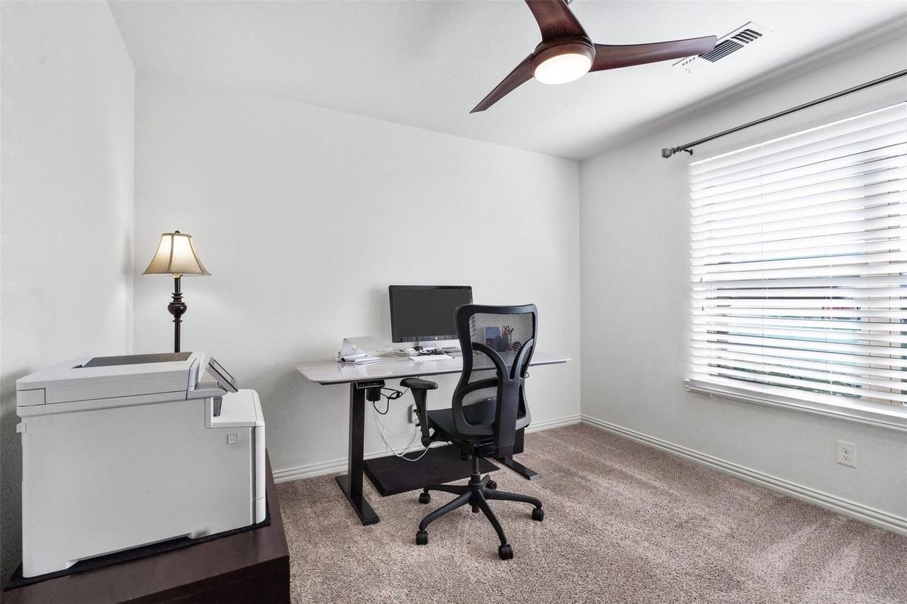 6504 Arcola Court - Photo 3 of 40