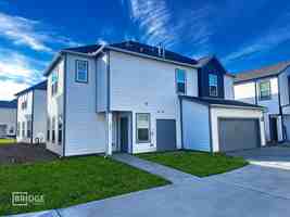 featured image of 371 Huisache Street