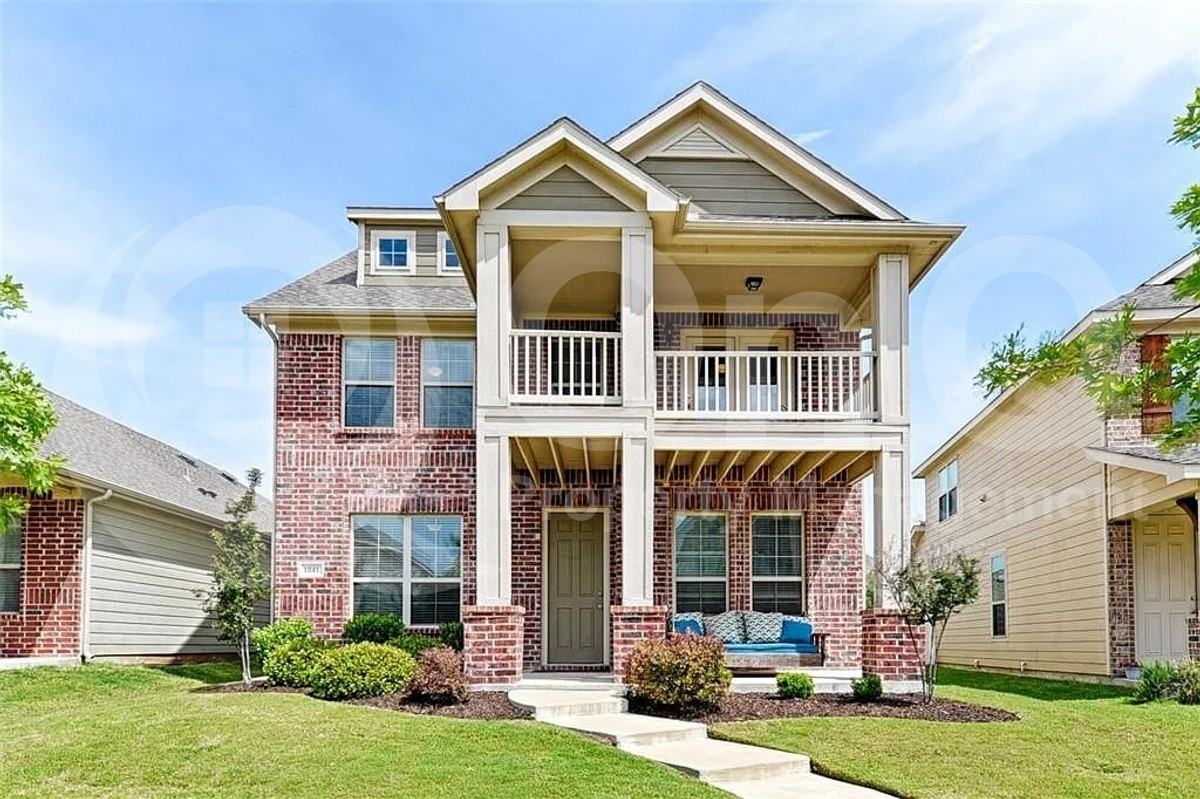 1041 Holly Anne Lane