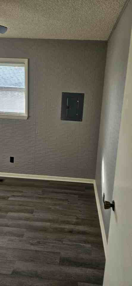 5377 South Hutchinson Avenue - Photo 6 of 11