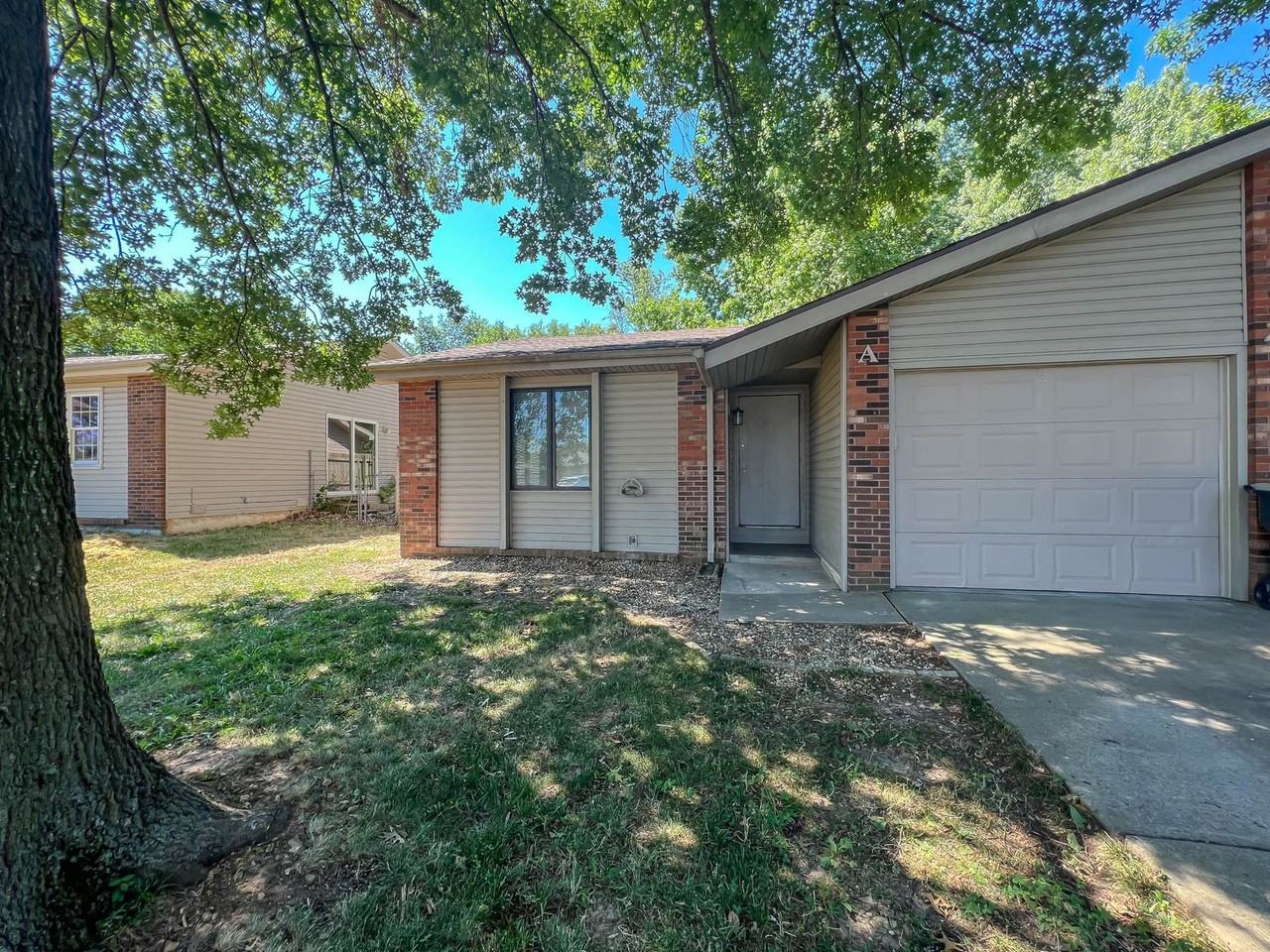 2970 West Roxbury Street