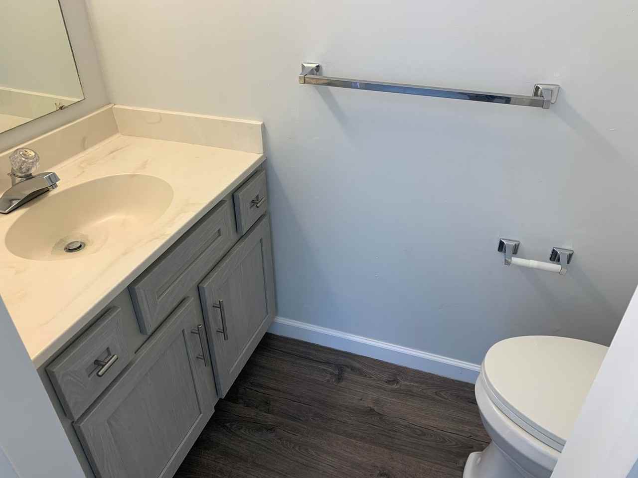 1240 Stetson Rd - Photo 4 of 10